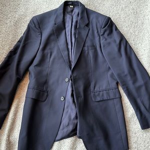 Burberry Men’s Suit Navy Blue
